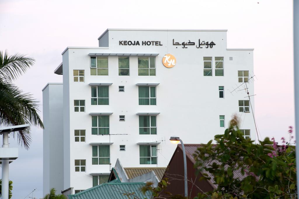 Keoja Hotel Kuala Belait Экстерьер фото