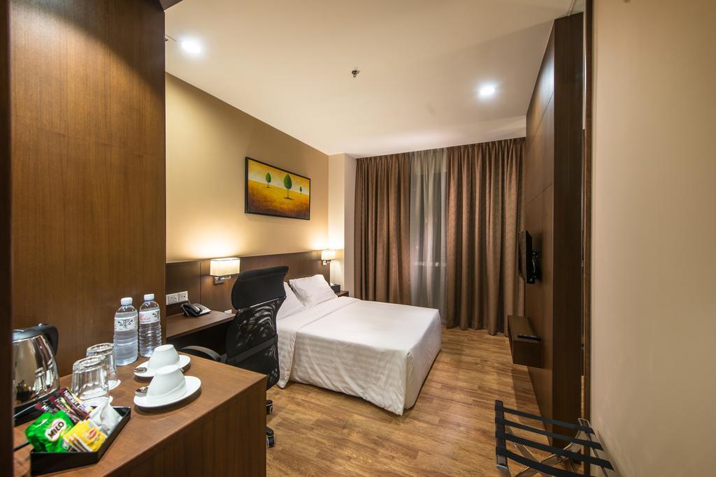 Keoja Hotel Kuala Belait Экстерьер фото